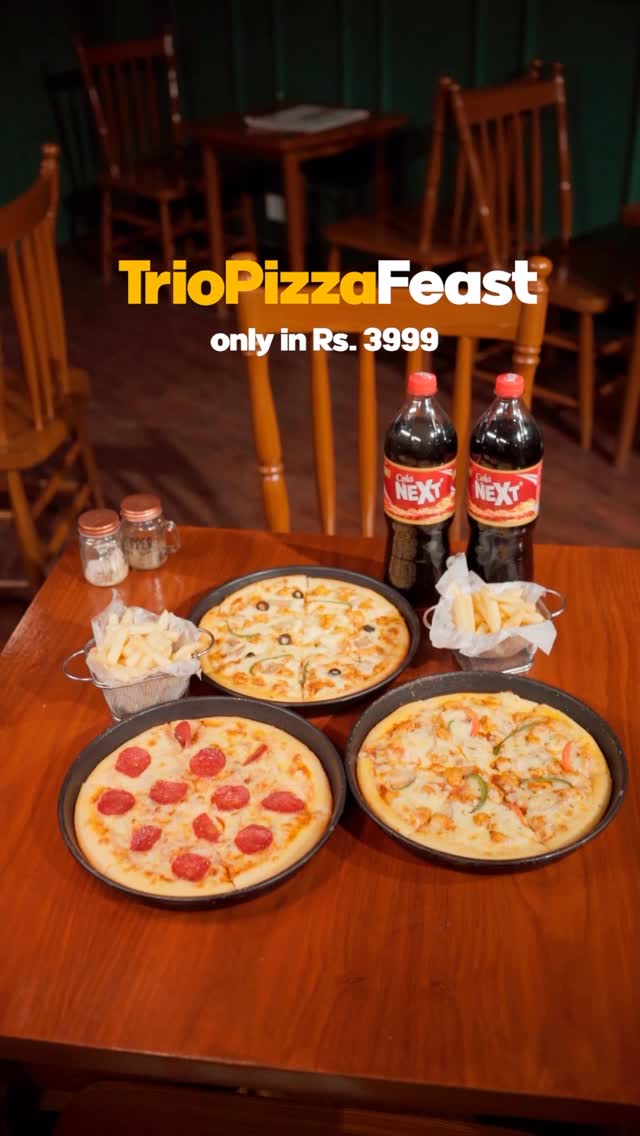 TrioPizzaFeast